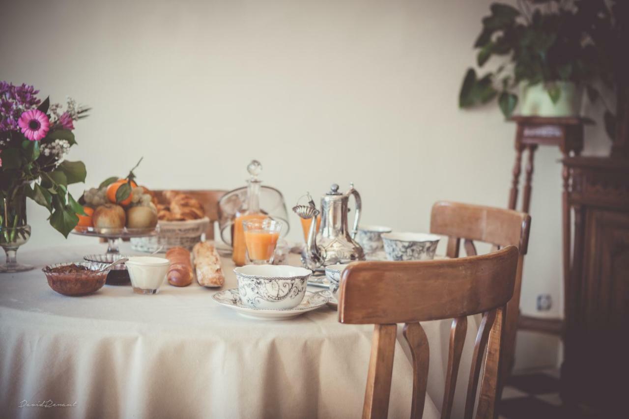 Maison Ou Claude Monet Vecut A Vetheuil Bed & Breakfast ภายนอก รูปภาพ